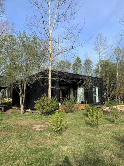 Small Cozy 3-Room House With Terrace & Large Garden Ilmandu Экстерьер фото